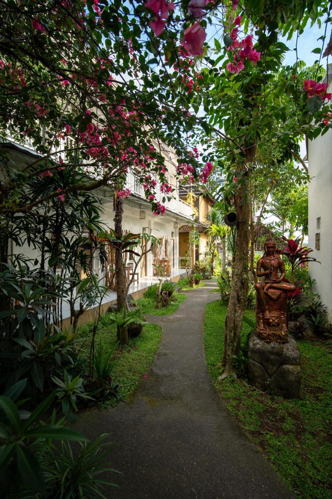 Kubu Sari Ubud Exterior foto